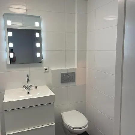 Zelfstandig Appartement 10 Minuten Tot Amsterdam Free Parking Ilpendam Exterior foto