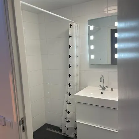 Zelfstandig Appartement 10 Minuten Tot Amsterdam Free Parking Ilpendam Exterior foto