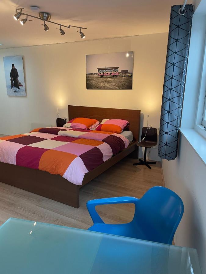 Zelfstandig 10 Minuten Tot Amsterdam Free Parking Apartment *
